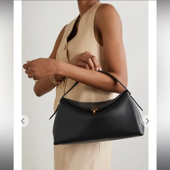 Toteme Large T-Lock leather shoulder bag - Picture 2 of 14